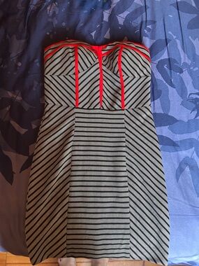 Ark & Co Strapless Chevron Dress in Black, White & Red Trim